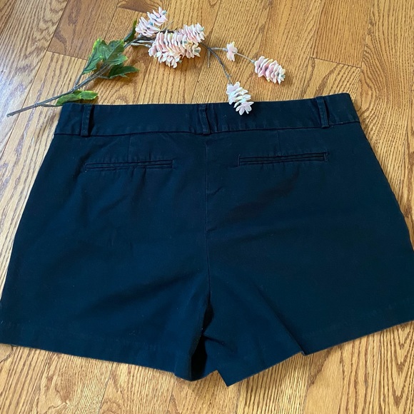 Banana Republic | Black Shorts | Cotton shorts - Picture 6 of 6